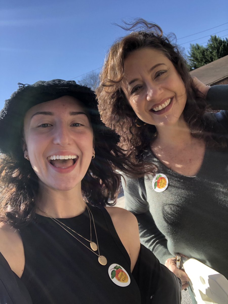 chl0eithink's tweet photo. #hotgirIsforbernie #momsforbernie WE VOTED BERNIE BABY https://t.co/g7IGFNYxAM