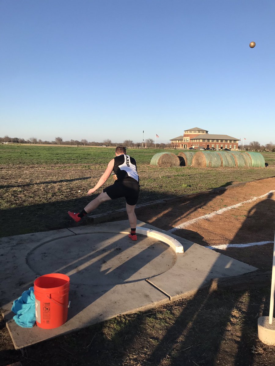 coach_pickup's tweet photo. The throwers didn’t mess around yesterday. @KroeseCaleb &amp; @Caden_Hayes took 1st &amp; 2nd in the shot. In the disc, @ZanderGonzales4 took 2nd with Caleb &amp; Caden getting 3rd and 4th. It’s always great watching all of our throwers go compete! #BTB @melissaHS_track https://t.co/OsM0dR6Zam