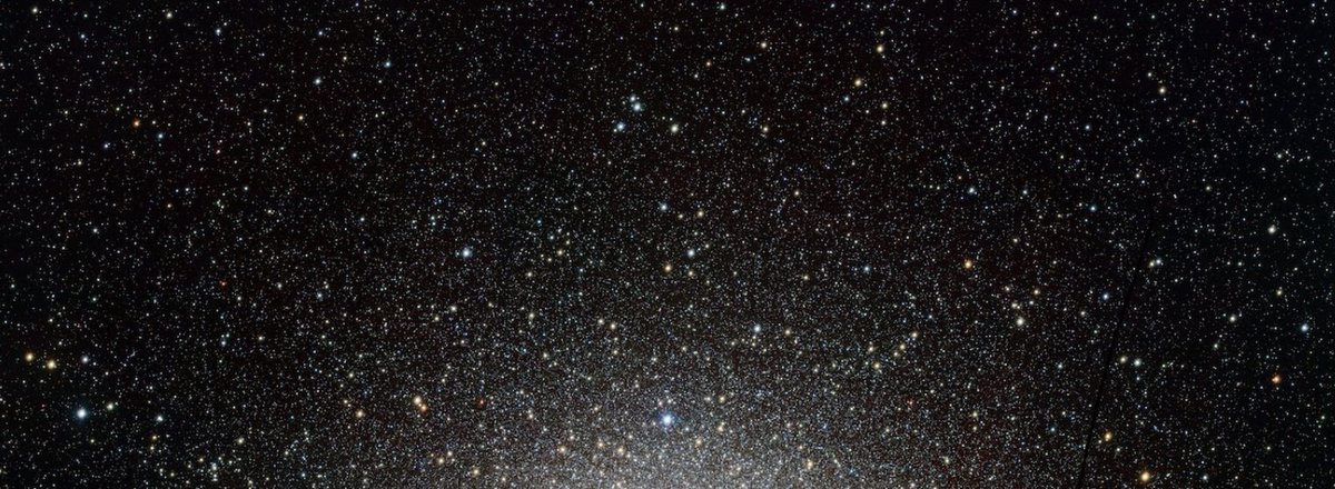 « Traccia unica, senza pause, come se si trattasse di un’unica sinfonia della durata di 25 minuti e 16 seconds»
 ♪♪ —- Italian Songwriter,  ANDREA LASZLO DE SIMONE • Immensità (Video) youtube.com/watch?v=ZhjvC-… Immensità EP —Ekleroshock #OutToday)
andrealaszlodesimone.lnk.to/ImmensitaFra #Beauty