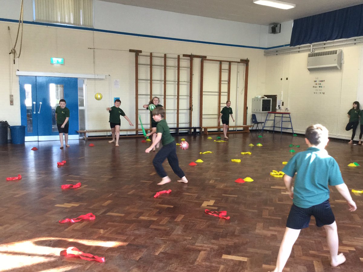 TickfordPark's tweet photo. Year 5 are lucky to have a coach from Premier Sports to teach them dodgeball this half term. Today we played a game called ‘Dodge it!’ It was brilliant fun! #TP4PE #TPemerald #TP4moonstone https://t.co/A1VE2NRPzY
