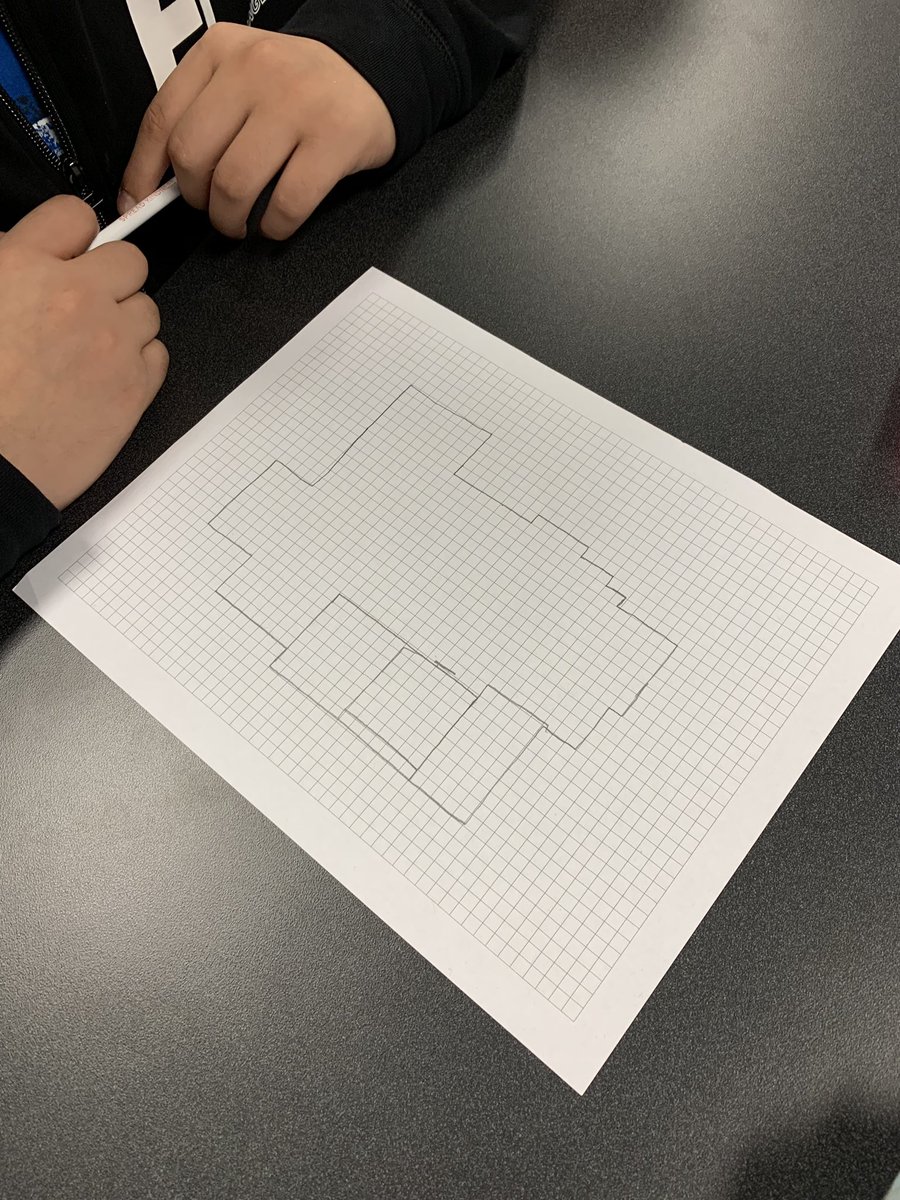 LSmithKISD's tweet image. My students are loving creating their “Dream Home” and finding the AREA of each room. Their imaginations and creativity are really showing today!! #sixthgrademathrocks #hildehasheart