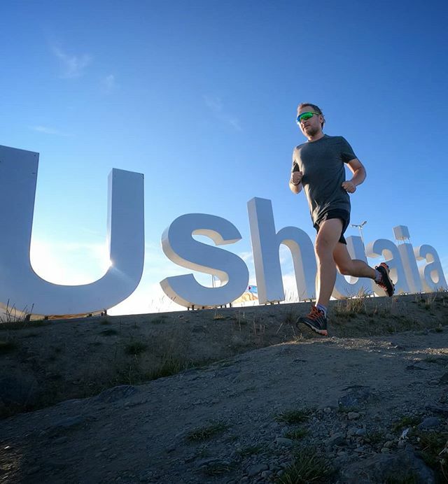 Mourglia's tweet photo. 👋 HOLA USHUAIA 👋 #ViajarParaCorrer, hasta el fin del mundo.
.
.
.
.
.
.
.
.
.
.
.
.
.
#corredornómada #noaflojes #adidasrunners #adidasrunnersbsas #goproarg #CharlasAlTrote https://t.co/4yO8JskdVq https://t.co/6QBEl2VlCQ