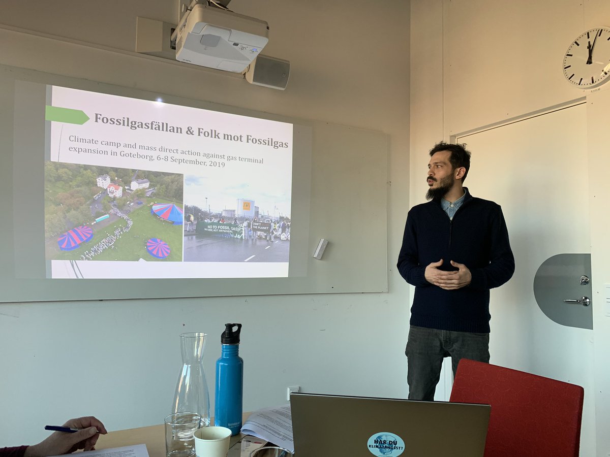ianguelovski's tweet photo. .@Sal_DeRosa’ engaged research on whether climate collectives in #Sweden are opening new political spaces and breaking up the order of the sensible (that is green fixes)? What a trajectory from @UndiEnvi to #occupyclimatechange @KTHEnvHumsLab!! Love it! https://t.co/MdwEYLwplp