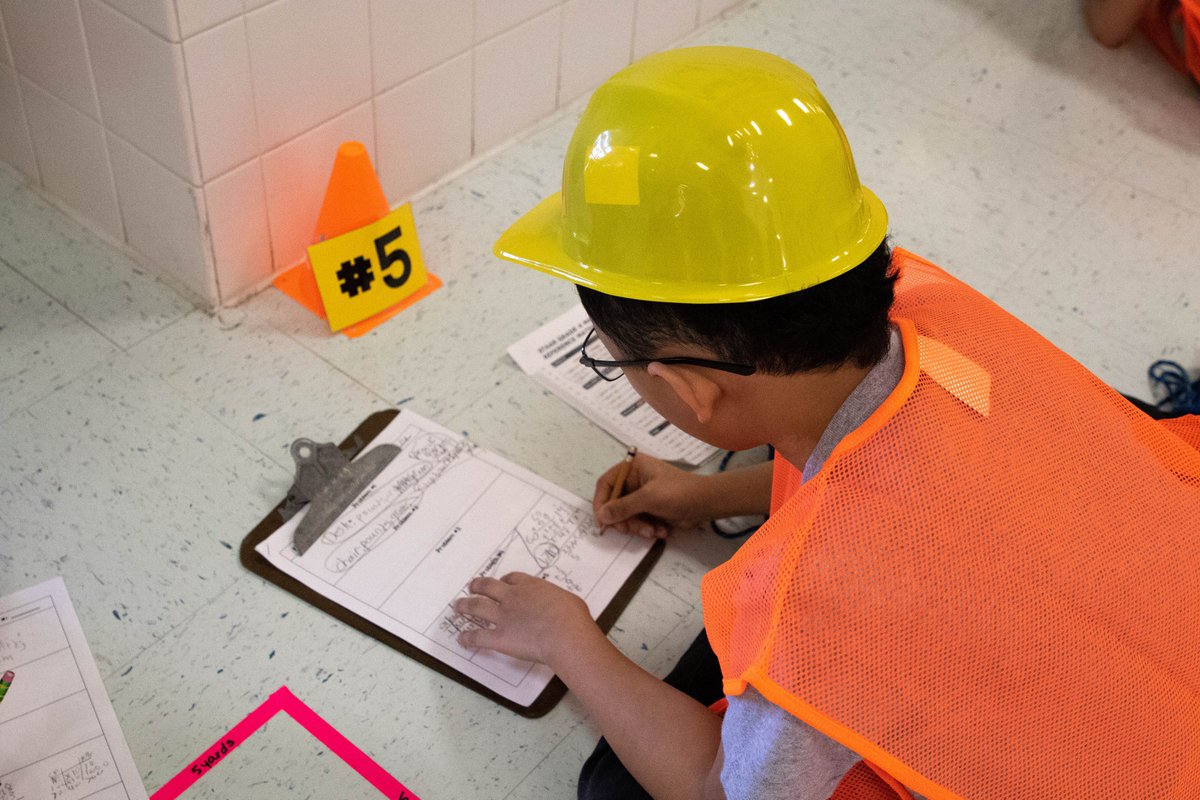 redoakisd's tweet photo. #Wooden Elem #4th Graders are having fun using their measurement skills on the construction site! Students found perimeter &amp; area, &amp; solved problems for lengths and weights. Way to make #math fun, Wooden!

“Under Construction” was made possible by a @ROISDEF #grant. https://t.co/hMtfnjB04E