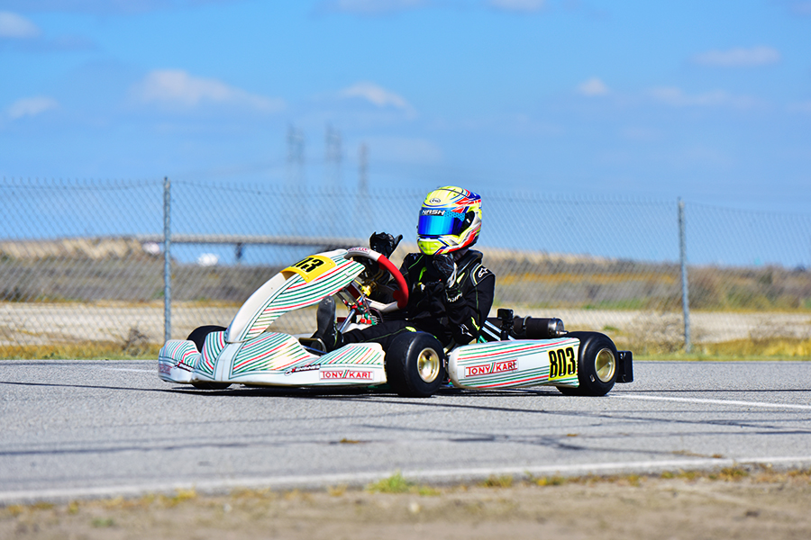 eKartingNews's tweet photo. Numerous drivers notch first career and season victories at Buttonwillow as the @SuperKartsUSA ProKart Challenge program begins its 16th season.

https://t.co/a8UcnVkcta

#SKUSA2020 #ProKartChallenge #PKC #Buttonwillow #karting https://t.co/TnYSLaWXqY