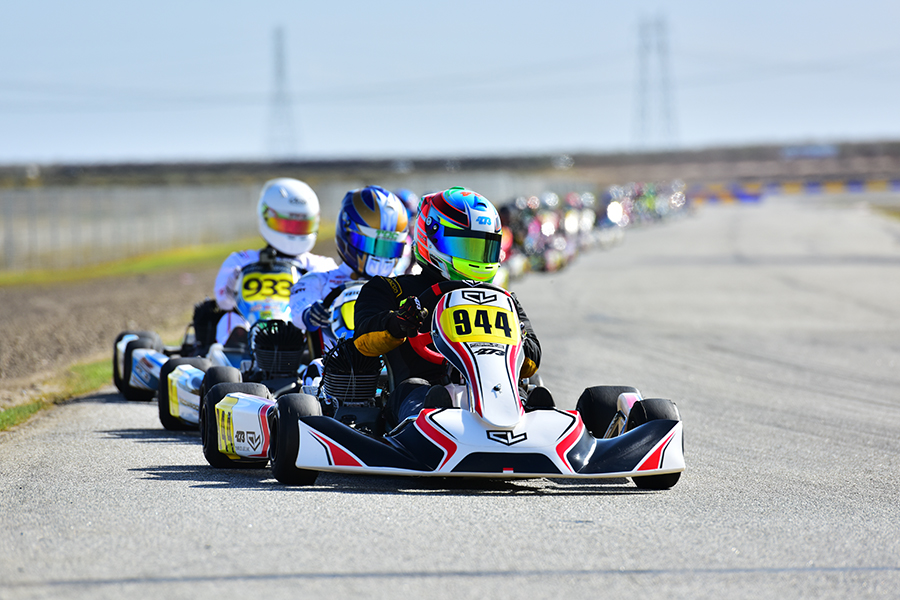 eKartingNews's tweet photo. Numerous drivers notch first career and season victories at Buttonwillow as the @SuperKartsUSA ProKart Challenge program begins its 16th season.

https://t.co/a8UcnVkcta

#SKUSA2020 #ProKartChallenge #PKC #Buttonwillow #karting https://t.co/TnYSLaWXqY