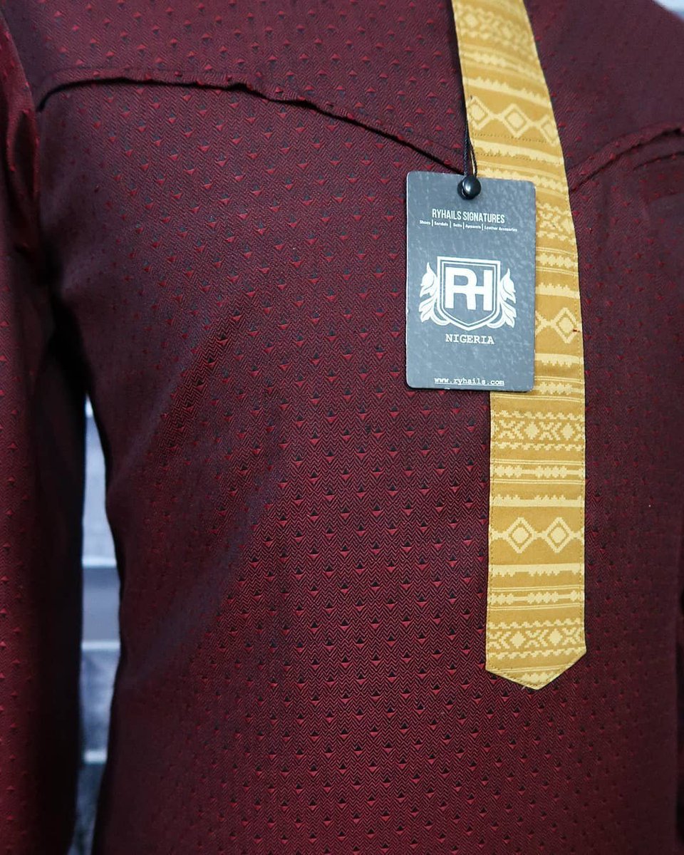 RyHails's tweet photo. Love's season; we are ready too.
Complete Agbada from 35
Complete Kaftan from 17k
Shoes from 18k
Sandals from 8k
Shop this look, Make orders and enquiries via DM or #WhatsApp Message: 08140321869
#RyHails #MensWear #MensFashion #Style #Kaftan #Shoes #Bespoke #HandMade #Naija https://t.co/bPsld71nAY
