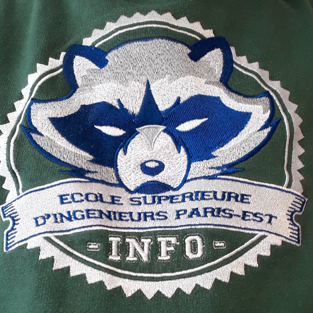 DurisEtienne's tweet photo. Belles soutenances #LastProject pour les apprentis @Ingenieurs2000 #informatique à l'@Esipe_uge: élèves|clients|profs contents! Bravo 👏 et merci à tous, surtout à nos clients!
#GeolocIndoor #Pilotage https://t.co/OxoPTbeNCJ