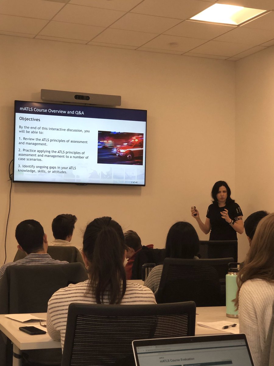 LeahTatebe's tweet photo. #ATLS training day @CCHTrauma! Residents love the new hybrid format option for #SurgEd, and adding in #StopTheBleed training so they can be instructors too. https://t.co/9dHCxLQAid