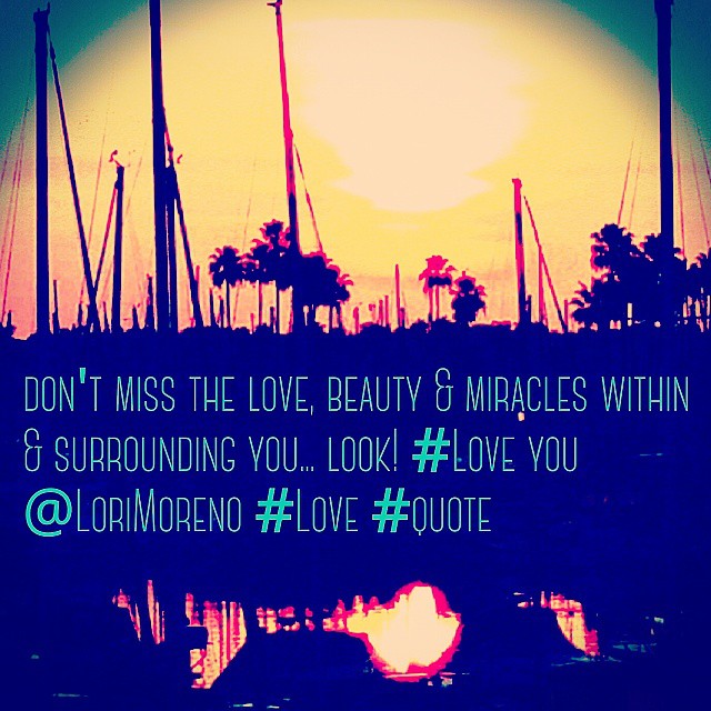LoriMoreno's tweet photo. Happy #FridayMotivation #FridayMiracles โค๏ธ https://t.co/mqeSIyxuD0