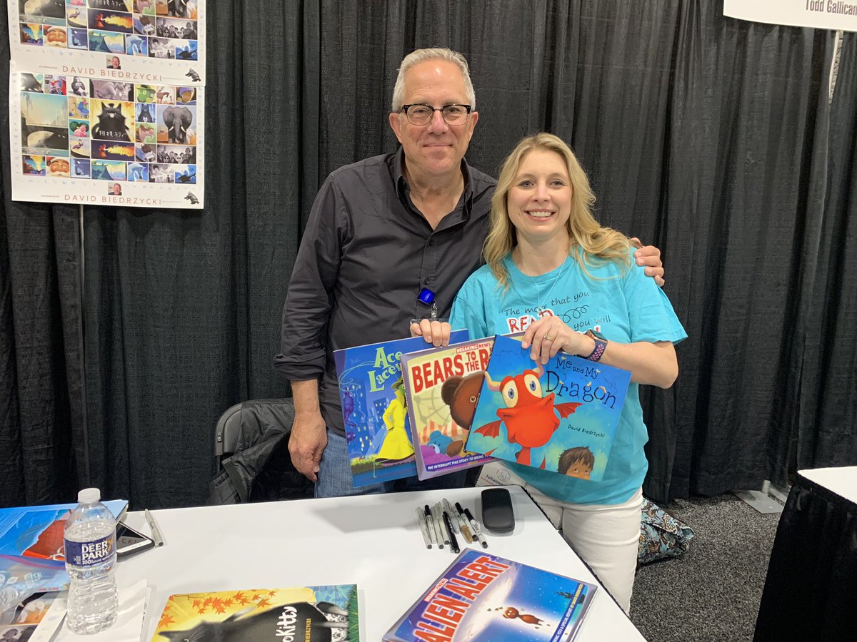jvkaye's tweet photo. Enjoying #scasl20 and meeting amazing authors. https://t.co/SEKBHOtXbS