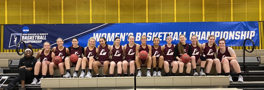 UWLEaglesWBB's tweet photo. GAMEDAYYYYYYY! 🦅 https://t.co/NUk6EcFPWp