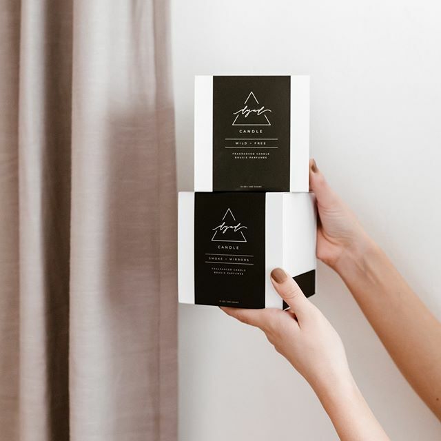 DyadCandle's tweet photo. Two is better than one when it comes to candles #DyadAtHome⁠
.⁠
.⁠
.⁠
.⁠
.⁠
.⁠
#DyadCandle #girlboss #candlebabe #illuminatinglight #madeinLA #entrepreneur #allnaturalsoywax #cleanburningcandles #madeintheusa #reuseablejar #madewithlove #abundant… https://t.co/aBFXYgZMSG https://t.co/lNhxFHxPqo