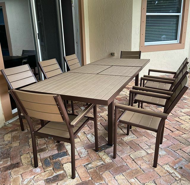 VerandaMiamiFL's tweet photo. Not Every Patio Dining Set is Created Equal🤩 - Our beautiful Madeira Extension Set can comfortably sit up to 8 people‼️
.
.
Nuestro Bello Comedor Madeira puede sentar hasta 8 personas comodamente‼️ Ideal para parrilladas en familia🤩
.
.
#patiodining … https://t.co/uGwQk6a7XK https://t.co/6IPS4zjuR1