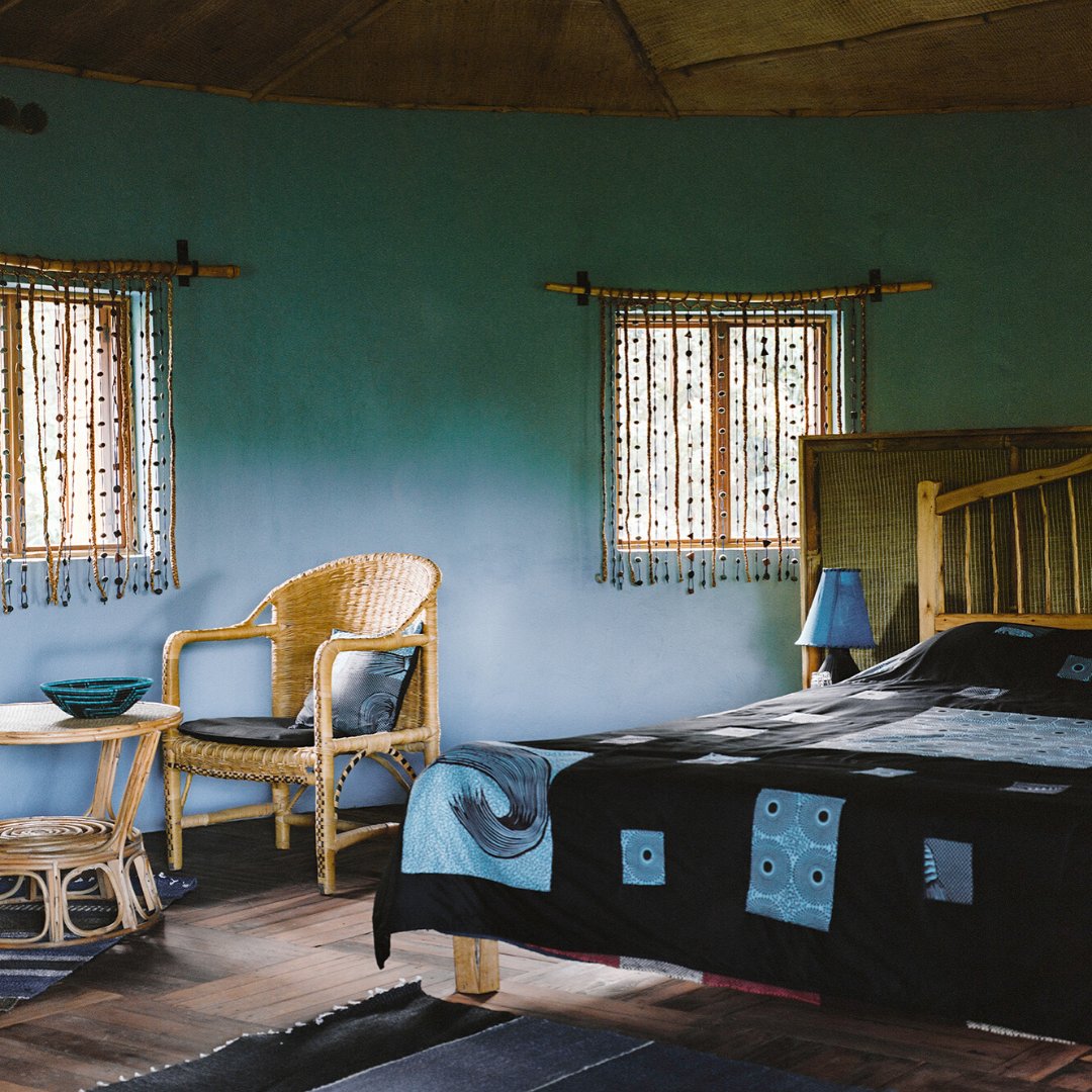 VolcanoesSafari's tweet photo. Locally inspired accommodations and hospitality to make for the perfect stay at #MountGahingaLodge.
Photo by MichaelTurek on Instagram. https://t.co/AVBpDvhjsw