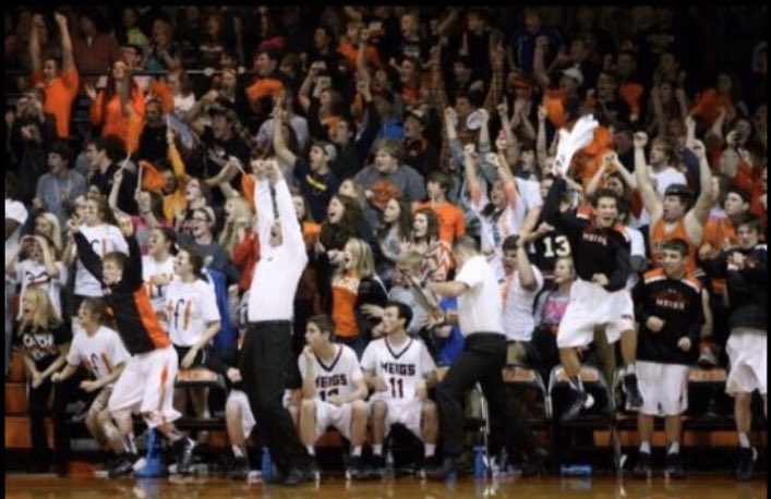 Little throwback to the last time there was a Substate 🏀 game at MCHS - 2014. 

Tomorrow night will be special. 

We need YOU here! 

#PackTheHouse #ShutDownDecatur #TFL #LadyTigerHoops