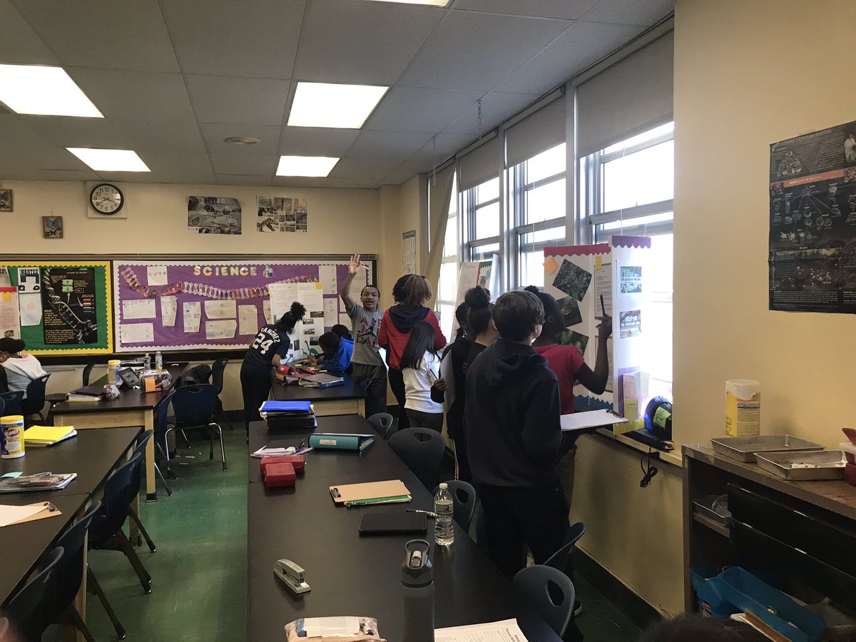 HTHScienceDept tweet media