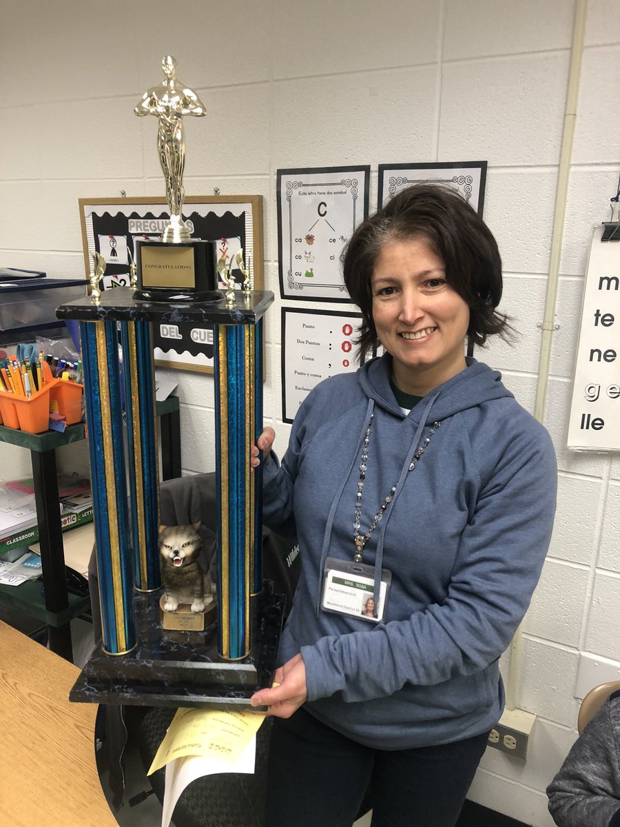 Congratulations to Maestra Sosa on being our Staff Member of the Week! @kristi_blasius @ElemWest50 @Woodland50News #LifeintheW