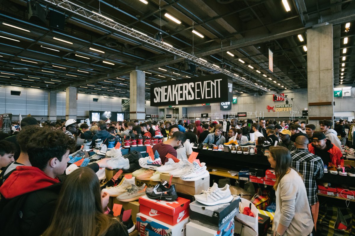 sneakersevent's tweet photo. MEILLEUR DESTINATION SHOPPING 🇪🇺✨

PRÉVENTES SOLD OUT 🚨 !
ON VA REMETTRE DES PLACES TRÈS PROCHAINEMENT ✨🙏 !

Nous ne somme pas concernés par les mesures mises en place pour les événements l'équipe, le Sneakers Event n'est pas annulé  🚀 ! https://t.co/SwHnQG9TJQ