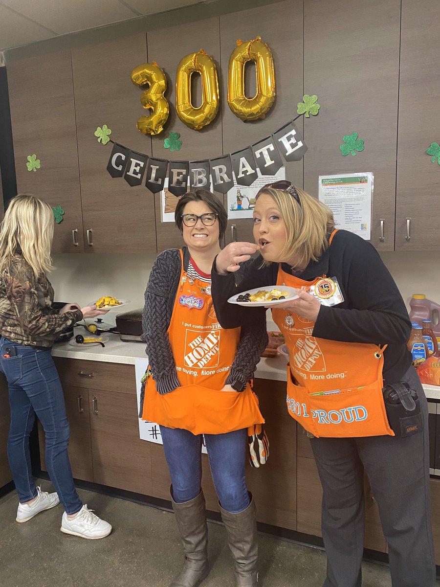 Erika Johnk tweet media