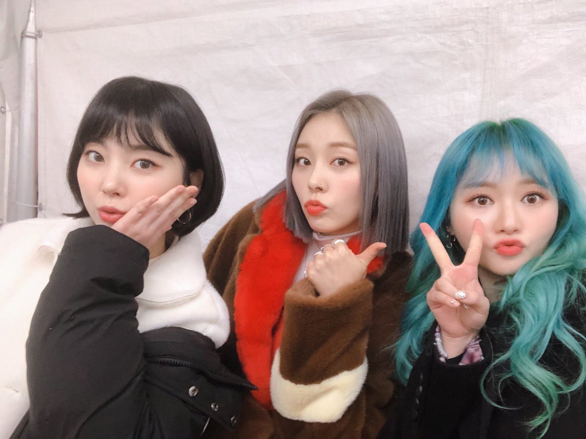 pinkgyeom's tweet photo. For the past 4 years, you have given me nothing but the utmost joy, and I cannot thank you enough for that. Thank you for being together. I love you more than I can explain. #LADIESCODE #7YearsWithLadiesCode #7YearsWithLC #LavelyLyricProject #레이디스코드 #ThankYouLadiesCode https://t.co/w7MJp60y9m