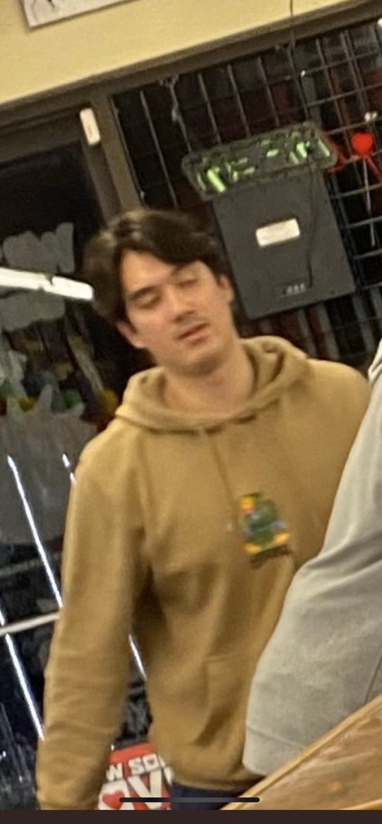 Gossip Girl tweet media