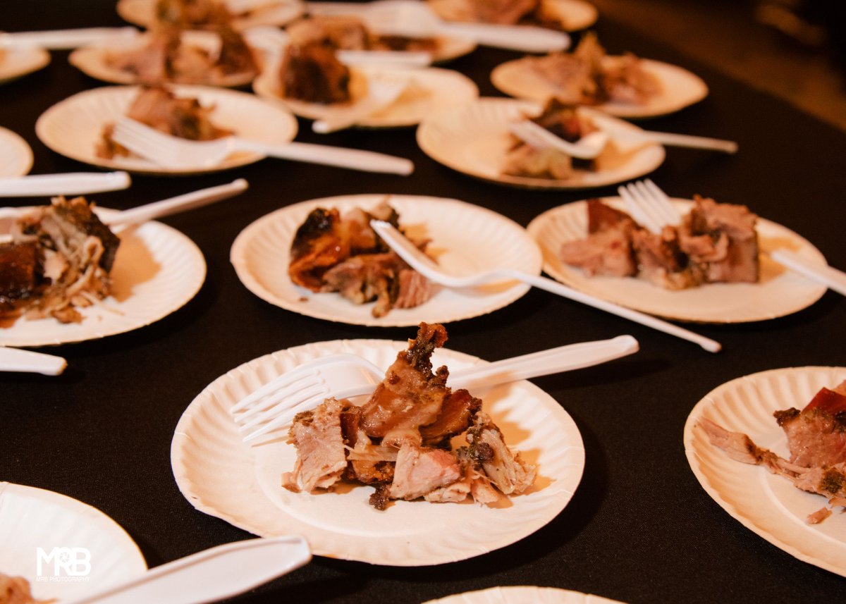 A barbecue along Frederiksted Pier with the gorgeous Crucian sunset as the backdrop. That's right - this is what you have to look forward to as you indulge in mouthwatering BBQ led by an all-star celebrity chef team! stxfoodandwine.com/k-event/sunset… #STXFoodandWine2020