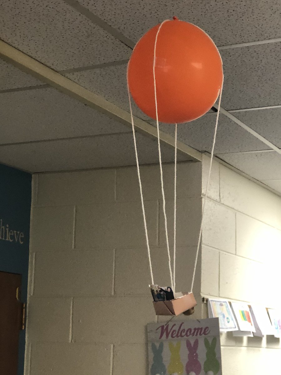 L_Gass's tweet photo. When you walk in your school and can’t help but feel happy, you know you’re in the right place.  The adorable decorations help, too! https://t.co/fiLo7h6Hqu