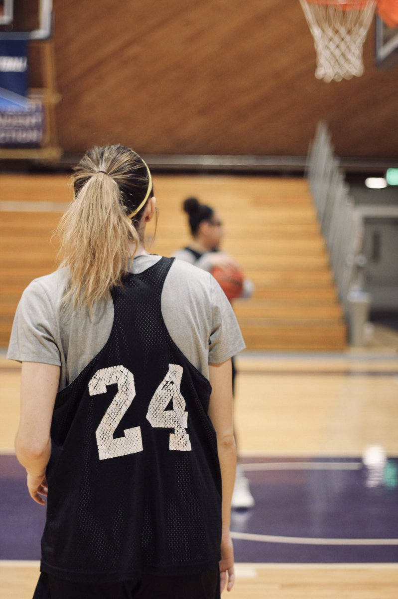 RowanWBB's tweet photo. 📸 from shoot around ✔️
Next up: NCAA First Round 🆚 USMMA.
#NCAAD3 https://t.co/LACrnr4iBY