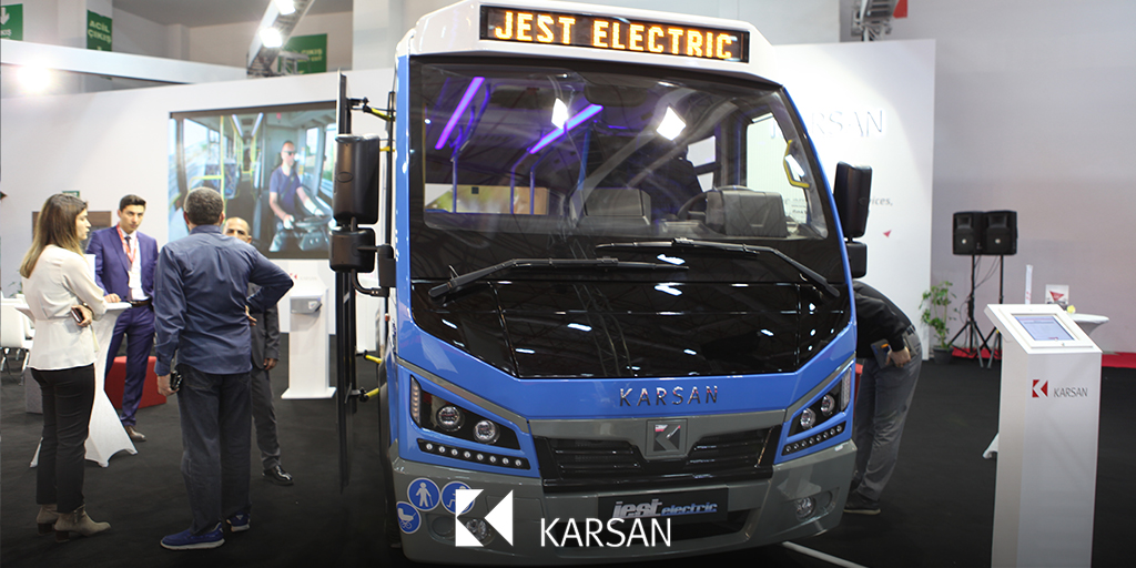 KarsanTR's tweet photo. Busworld 2020 İstanbul Fuarı'nda geleceğin toplu taşıma araçlarıyla tanışmak ister misiniz? Eğer cevabınız evetse, unutulmaz bir deneyim yaşamanız için sizi test alanımıza ve Hol 10'daki standımıza bekliyoruz!
#Karsan #JestElectric #AtakElectric #Busworld2020 https://t.co/ADl4TpN8DX