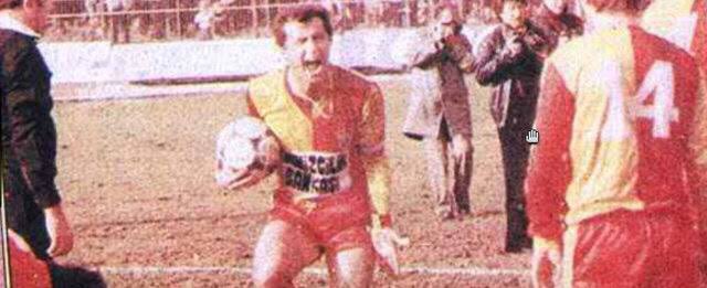FatihTerimciler's tweet photo. NOSTALJİ | Fatih Terim’in asla bitmeten hırsı. Her fav bir maşallah. https://t.co/wugJ0zAKgO