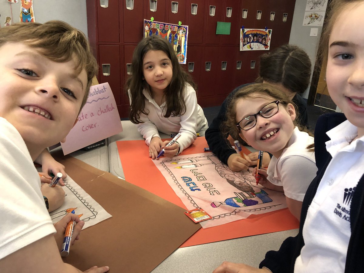 gsabbag's tweet photo. #maker #Shabbat 
#davis2
@bucovetsky @tlevy428 
Shabbat shalom! https://t.co/lC7q9Od4lT