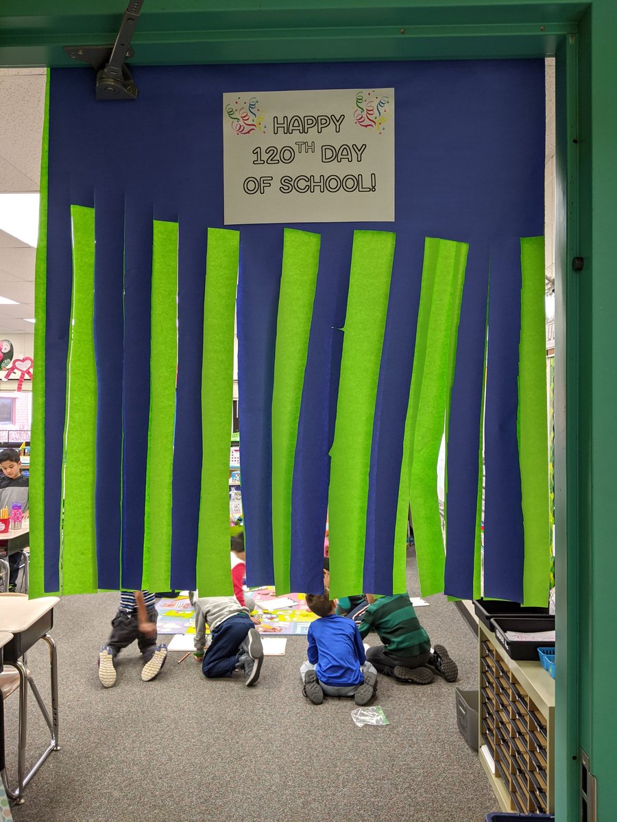 pierce_edu's tweet photo. SUCCESS 🙌! @CowlishawKoalas firsties were so engaged during their #RIASEC block party ... way to go @JenPachowicz @MrsKHillebrand @KathrynSander for integrating @CVWorldofWork and 120th day of school! https://t.co/9XEipIbqzX