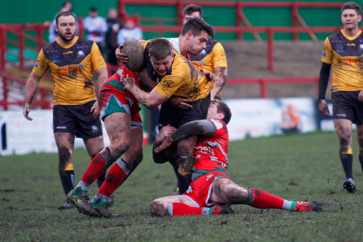 SheffieldEagles's tweet photo. 💬 Tubbs: "@_LewisTaylor has certainly developed from a League 1 player to the Championship. The same goes for @BroadbentBlake, Paddy Burns, @DixonRory97 - they’re all finding their way." 

➡️ Read here: https://t.co/U8lhCfchja

🦅 #EaglesNewDawn 
📸: @adcp_official https://t.co/FiJBbTSoUJ