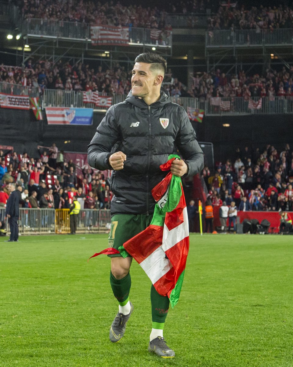 yuriberchiche's tweet photo. 😉🏆💚🔴⚪️ #CopaDelRey #YB1️⃣7️⃣ https://t.co/s4G0dEZLS8