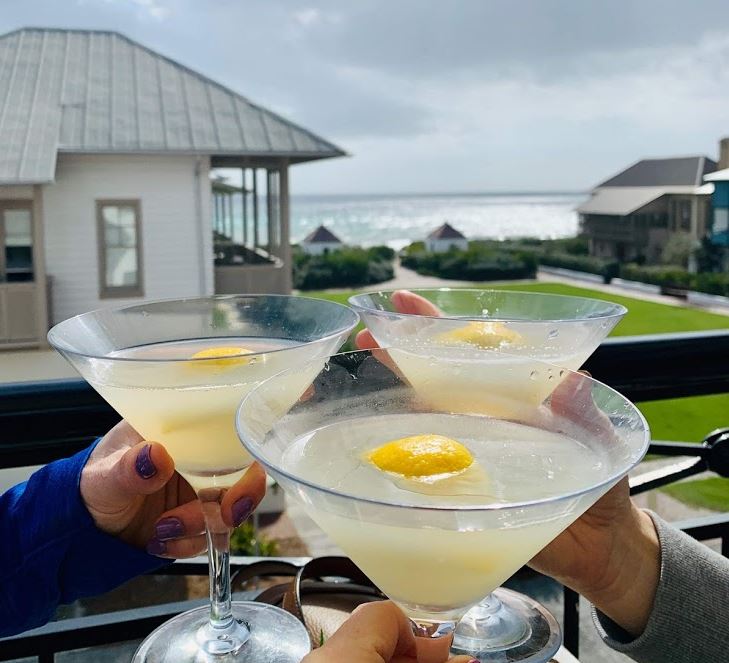 SandyParadise30's tweet photo. It's never too early for #happyhour at Havana Beach Bar &amp; Grill #FridayFunday #TGIF #Friday #Goodtimes #Travel #Vacation #Traveler #Exploring #Paradise #Relax #Trips #Beach #Rosemarybeach #SouthWalton #EmeraldCoast #30a #Hey30a #SandyParadise30A https://t.co/CJhBKqN7mZ