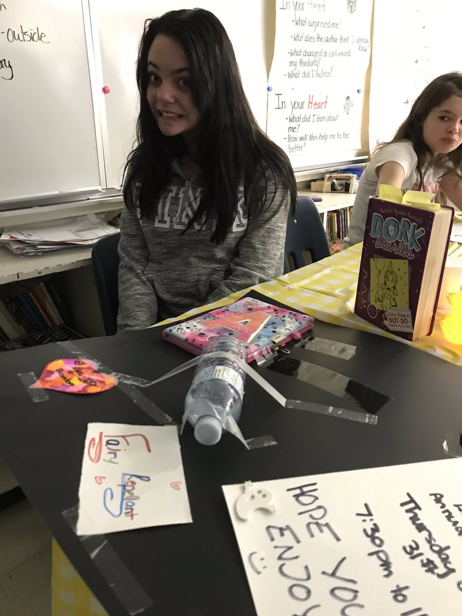 CrystalGuillet1's tweet photo. Grade 7 Literary Cafe. A day of sharing and talking about the books we’ve read. We all chose a different way to display the contents of our books. ☺️ #arps2019 https://t.co/Ye78II8UPS