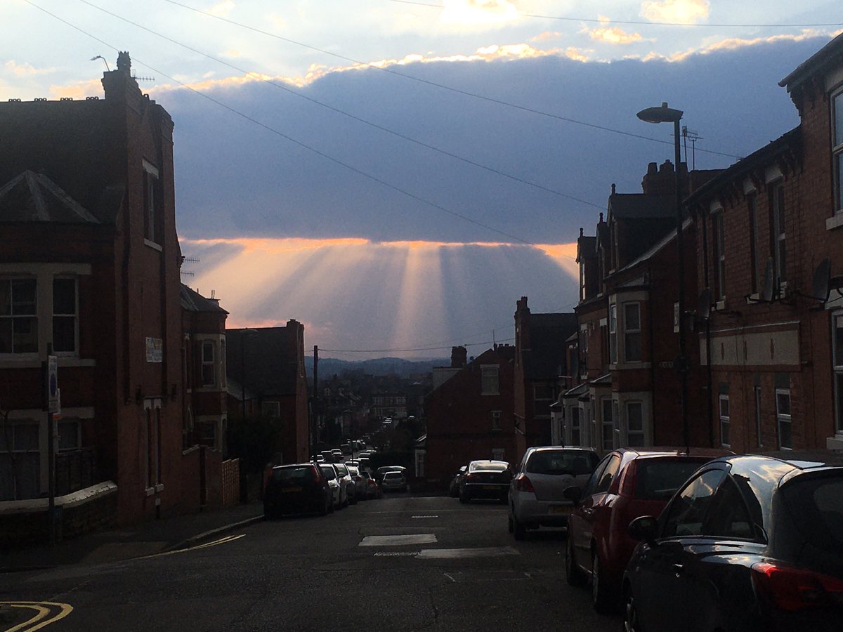 Beautiful view walking thru #HysonGreen this evening #Nottingham