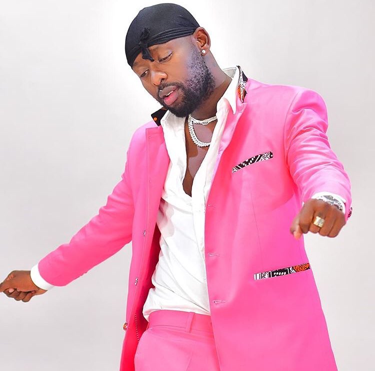 GalaxyFMUg's tweet image. #GalaxyTop7 with @djherbertug 

7. Quinamino- @AzawiOfficial 
6. Salaa Puleesaa- @kingsaha256 
5. Tevunya- @Ksheebah1 &amp;amp; @FFameica 
4. Like I do- @banina_chris1 
3. Baliwa- @JChameleone 
2. Muko- @FFameica 
1. Tweyagale- @eddykenzo