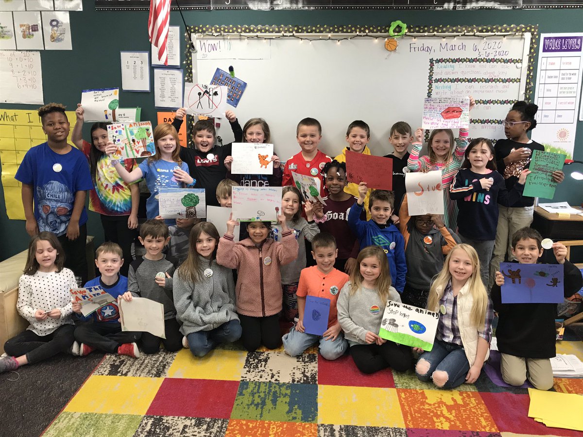 MrsdunnH's tweet photo. We have been learning about tackling multisyllabic words. We used our new knowledge to create signs and buttons to help endangered animals. #horizonlearns #great2bhorizon https://t.co/qVDKywaDn9