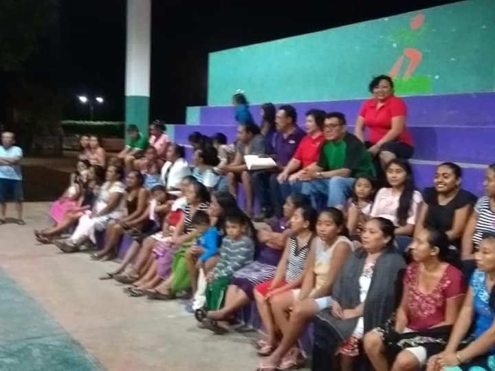 ONMPRICAM's tweet photo. “Mujeres Motor de México” HECELCHAKAN
Con el objeto de concientizar en temas de #Equidad y como Marco el #DíaInternacionalDeLaMujer, el #PRIHecelchakán junto con el #PRIEstatal y #ONMPRICampeche llevamos a Chunkanán el día de ayer la plática sobre “Violencia contra la Mujer” https://t.co/q3ImLsC0rh