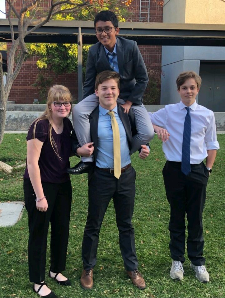 cgreenleafr's tweet photo. AGHS Speech and Debate. These six debaters will be competing at the California State Tournament in April in Union City. #wearespeechanddebate @CHSSAWeb @speechanddebate https://t.co/Bf7UetuWdM