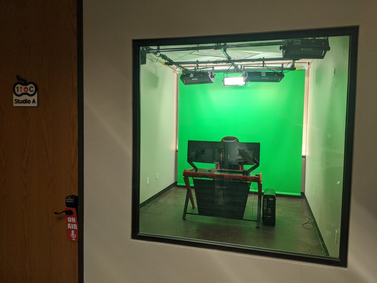 1Up Studios tweet media