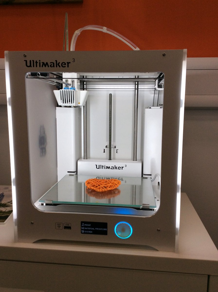 CPKLibraries's tweet photo. Want to learn 'How to get started 3D modelling &amp; printing'?

Aimed at beginners, sessions will give you the confidence to start exploring &amp; creating 3D models in your own time.

Next session is at #StrathearnLibrary on Tue, 10 Mar, 6-8pm

Tickets &amp; info: https://t.co/VQzbWPwBR7 https://t.co/ZRvdIUPiIj