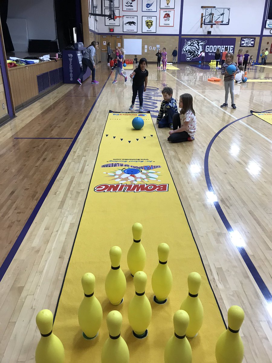 I probably would be a much better bowler if I had learned in first grade!!  How cool is our p.e.  teacher?!?  Goodhue rocks!!  💜<a href="/goodhueschool/">Goodhue School</a> <a href="/dawnrange35/">Dawn</a>