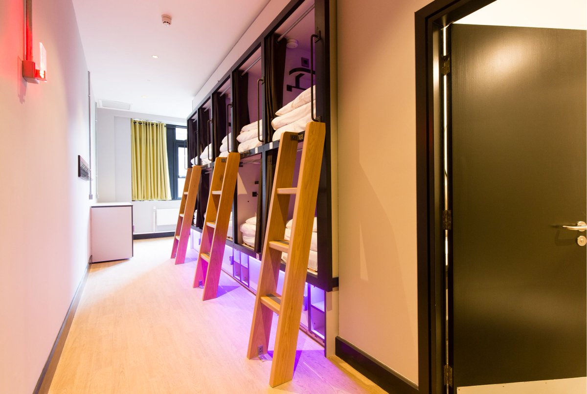 JacobsInnDublin's tweet photo. Love modern, clean and private accomodation that's also affordable? 🛌 🚽  😴🌛
Book your trip to explore Dublin and stay in one of our super comfy private rooms or pods whilst you discover an unforgettable city. ☘️ 

#Dublin #Ireland
#VisitDublin https://t.co/2cCvf9AxjR
