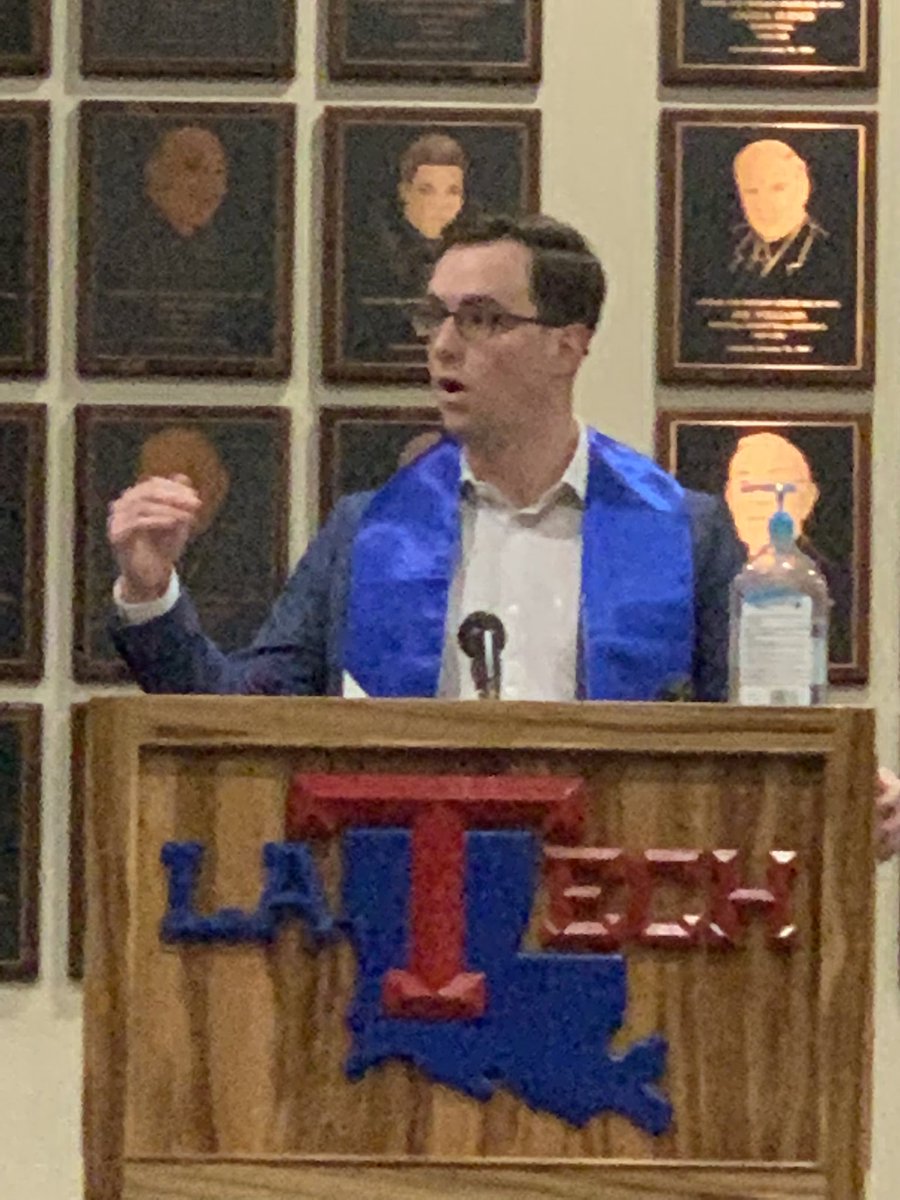 CoachSHoltz's tweet photo. Great Message from Matt Nelson this morning. Speaking at the Winter Graduation Stole Ceremony. https://t.co/hgrJ2ga6Xl
