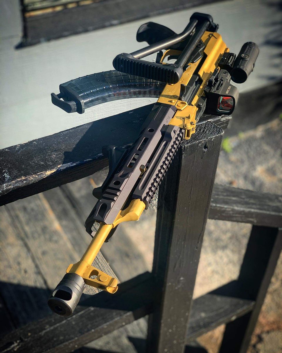 Vj_khaliil's tweet photo. Still need to chop the barrel, but she looking casket sharp ⚰️☠️ ➖➖➖➖➖➖➖➖➖➖➖➖➖
#SinnerMass #JoinTheMass #SLR #AK #PVDtinning #762x39 #Gundose #GunsDaily #Holosun #3x #RedDot #Tapco #TexasWeapomSystems #BoneSteel #GunPorn #210 #SaTx
@ Alamo Heights, Texas https://t.co/z4XJtQqT6a