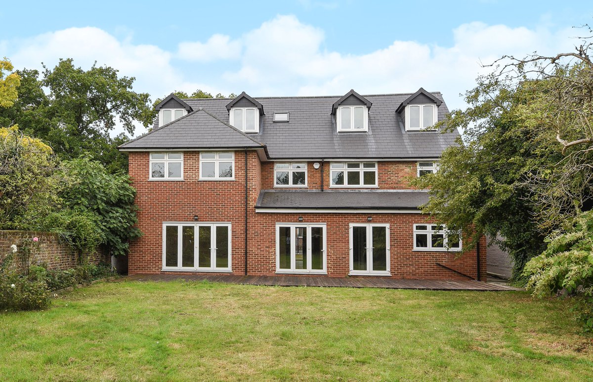 Hetheringtons EA tweet media