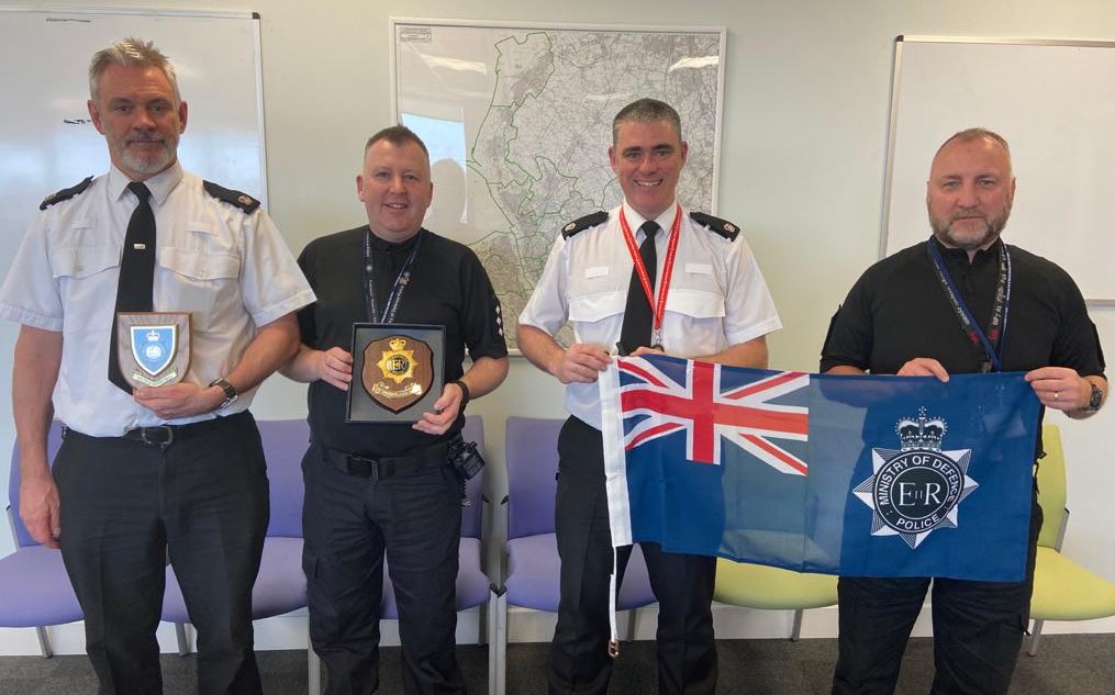 MODPolice's tweet photo. Farewell Liverpool! π Thanks for having us and thanks to all the fabulous people that we have worked with over the past week.π
#PWLSinLiverpool
@CruiseLpool
@HMSPWLS
@MerseysidePolice
@_MarkMorg
@CultureLpool https://t.co/1vEOxrzKpk